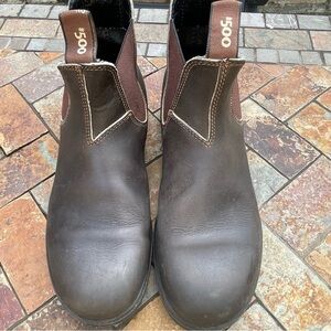 Blundstone #500 Pre-Loved Original Chelsea boot. Stout Brown
